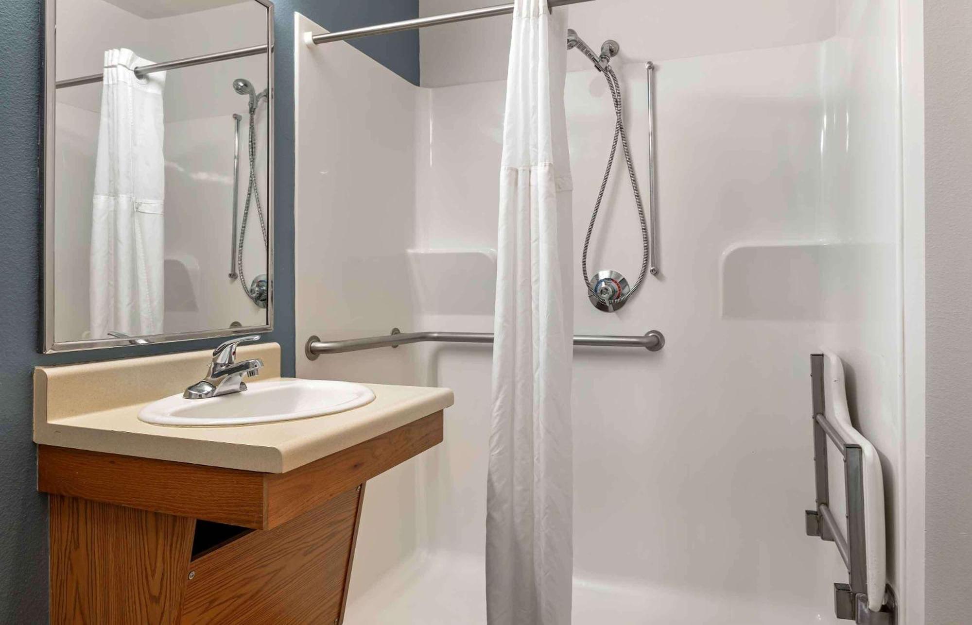 Extended Stay America Select Suites - Cincinnati - Sharonville Exterior foto